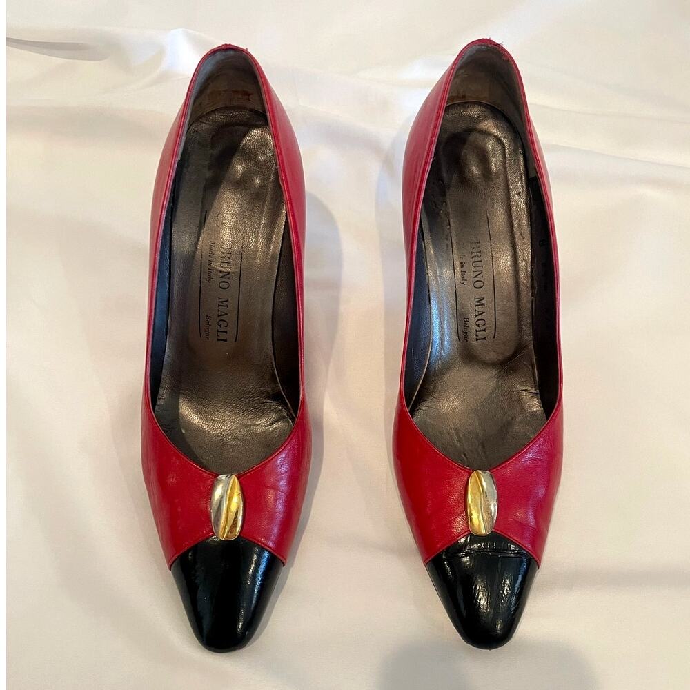 Vintage Bruno Magli Red Leather Black Cap Toe Colorblock Pumps Made in Italy 8.5